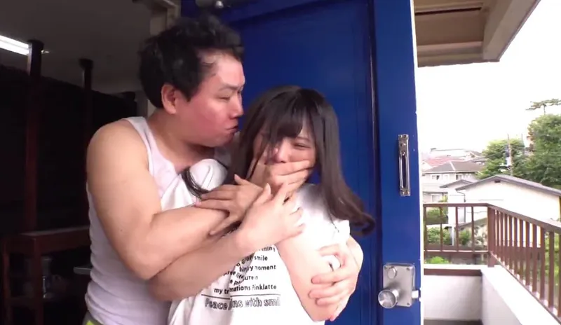 Tình đầu của tôi đã bị gã nhà cạnh bên xxx tơi tả